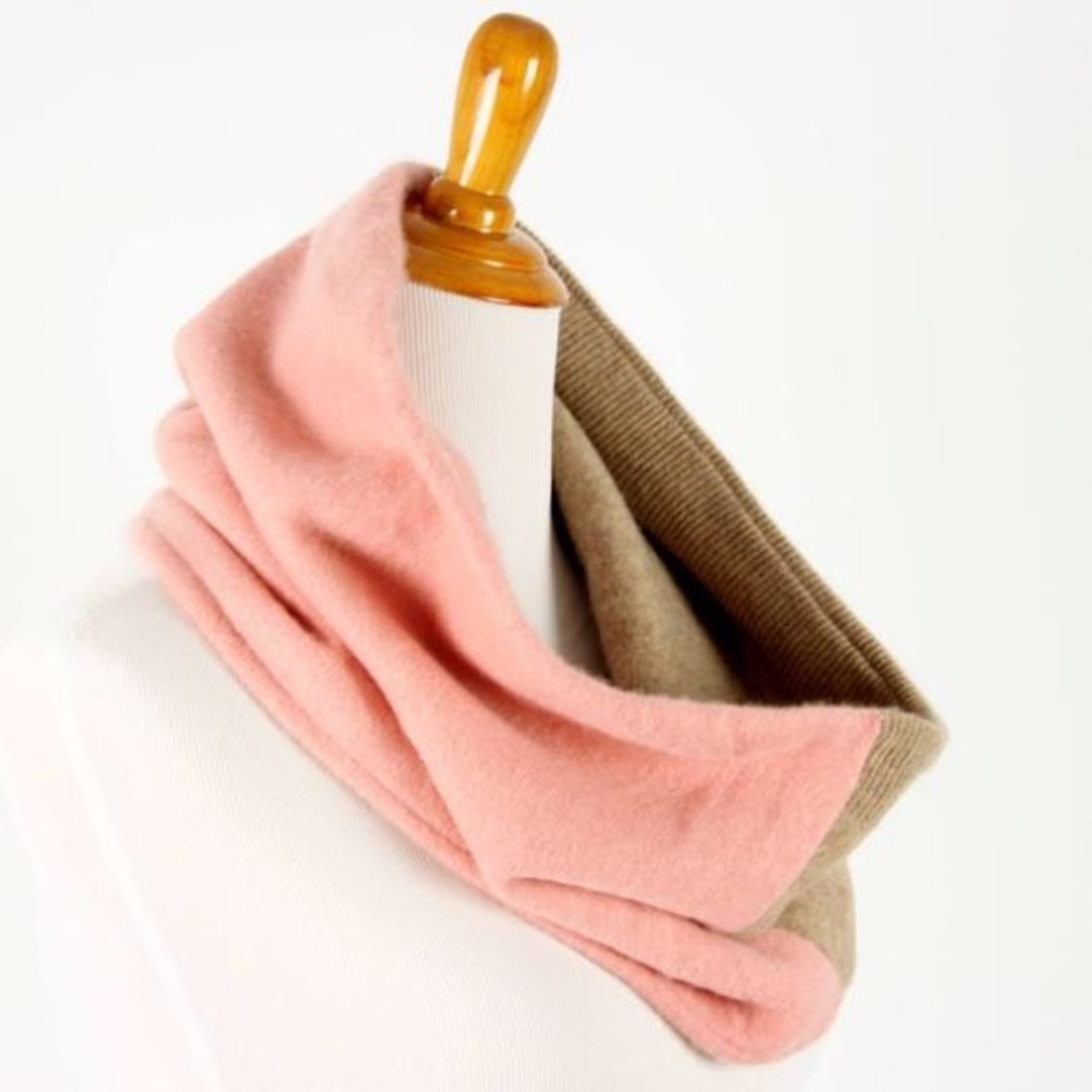 Cashmere scarf